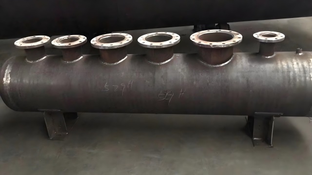 建始大口径集分水器